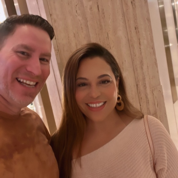 Join me for my shows!! So much treasures and you can share your items!! - Picture 2 of 4